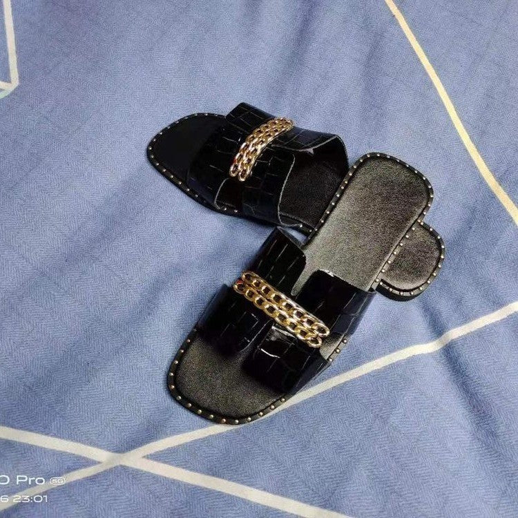 Beach Casual Flat Heel Chain One-line Women's Sandals