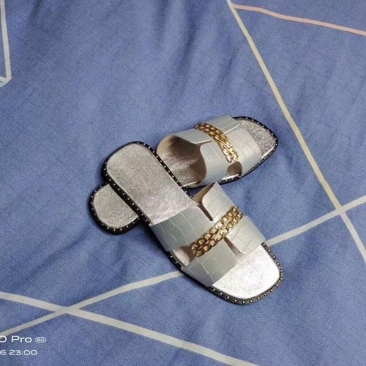 Beach Casual Flat Heel Chain One-line Women's Sandals