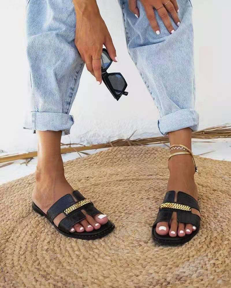 Beach Casual Flat Heel Chain One-line Women's Sandals