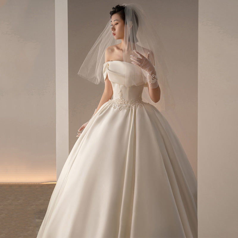 Women's Satin Off-shoulder Retro Fashion Trailing Wedding Dress