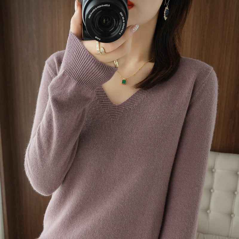 Autumn and winter V-neck sweater women Douyin hot-selling wool pullover sweater spring and autumn solid color bottoming sweater