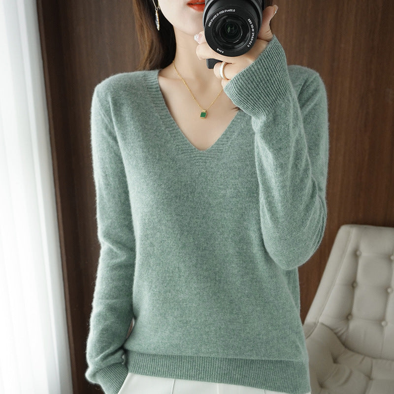 Autumn and winter V-neck sweater women Douyin hot-selling wool pullover sweater spring and autumn solid color bottoming sweater