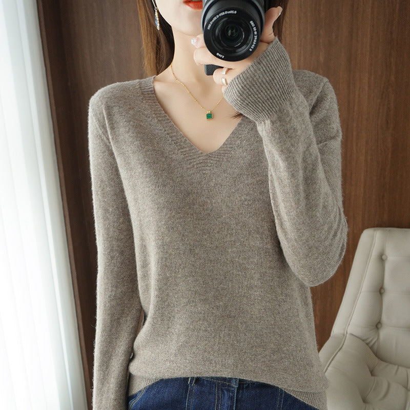 Autumn and winter V-neck sweater women Douyin hot-selling wool pullover sweater spring and autumn solid color bottoming sweater