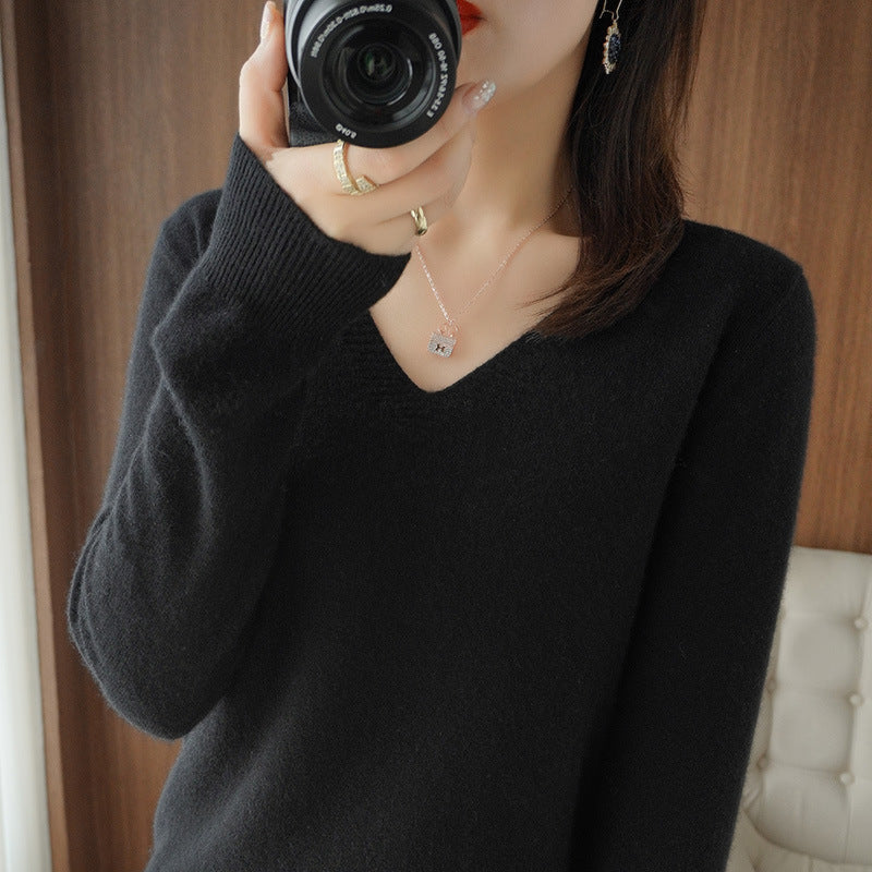 Autumn and winter V-neck sweater women Douyin hot-selling wool pullover sweater spring and autumn solid color bottoming sweater