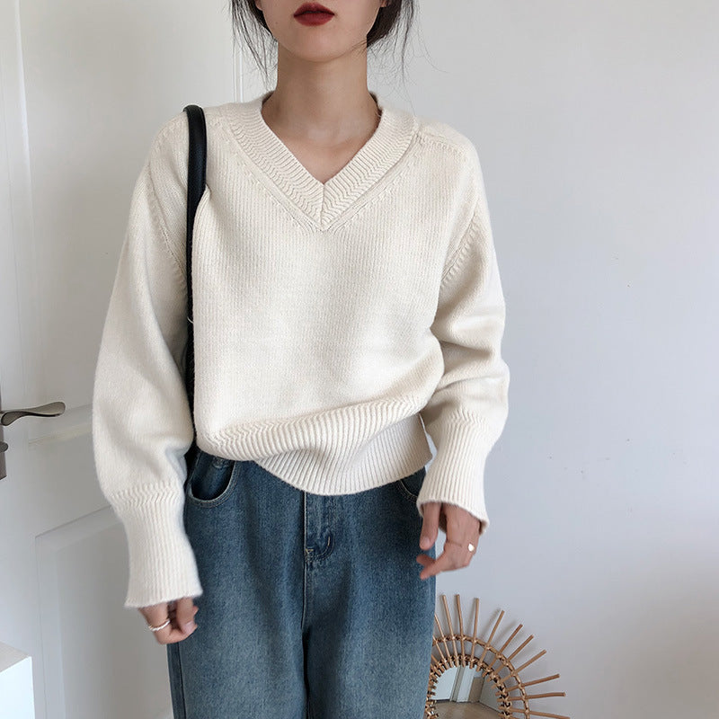 V-neck sweater women's new autumn and winter  style lazy style retro design sweater top for outer wear