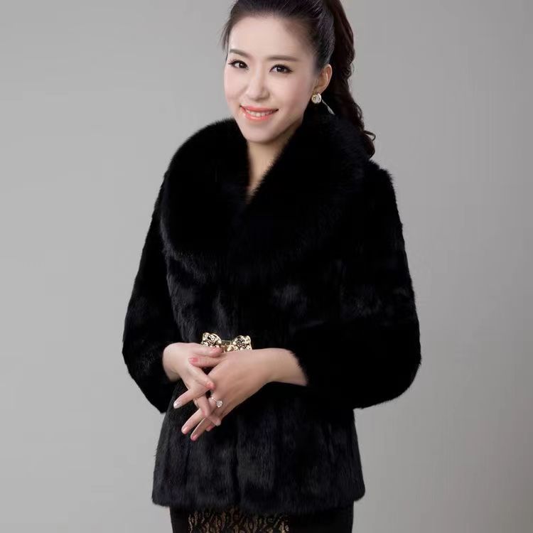 Autumn And Winter Fur Coat Artificial Coat With Fox Fur Collar